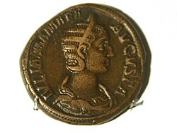 Julia Mamaea - Roman sestertius - 3rd cent. AD - Museu d'Arqueologia de Catalunya - Barcelona 2014.JPG
