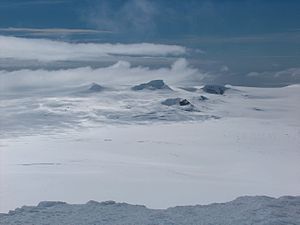 View from Melnik Peak to the Kaliakra Glacier (background: Vidin Heights)