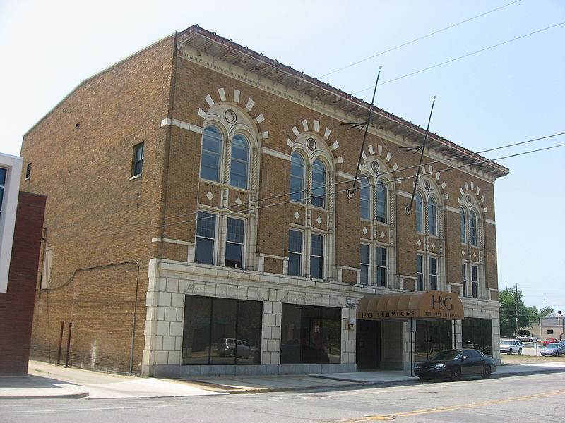 File:Knights of Columbus-Indiana Club.jpg