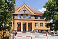 Čeština: Škola v Komárově English: Elementary chool in Komárov, Czech Republic
