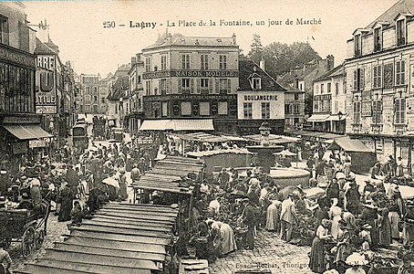 L1786 - Lagny-sur-Marne - Place de la fontaine.jpg