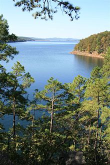 An image of Lake Ouachita in Arkansas.