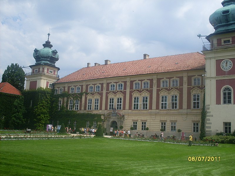 File:Lancut, Poland - panoramio (26).jpg