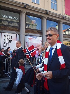 Lars Arne Nilsen Norwegian football coach (born 1964)