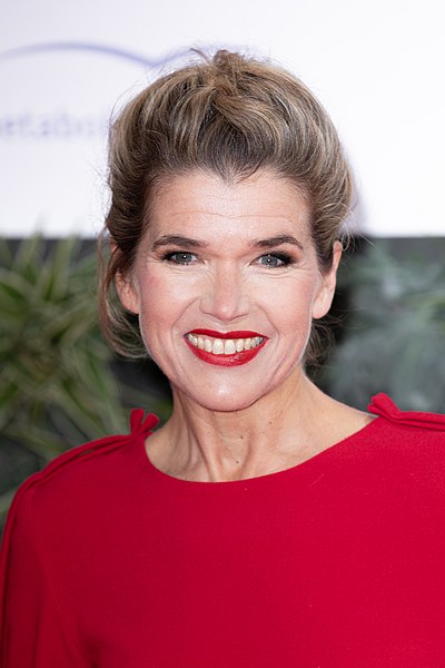 File:MJK 45312 Anke Engelke (Deutscher Filmpreis 2019).jpg