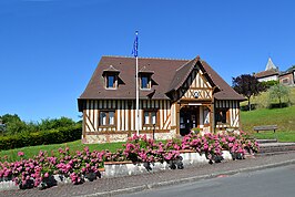 Gemeentehuis (in Tordouet)