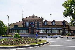 <span class="mw-page-title-main">Éragny, Val-d'Oise</span> Commune in Île-de-France, France
