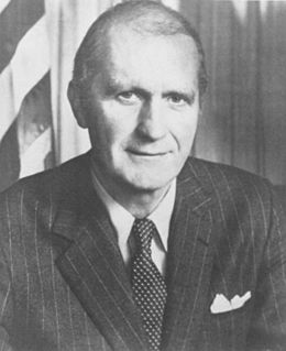 Malcolm Baldrige Jr. American businessman (1922–1987)