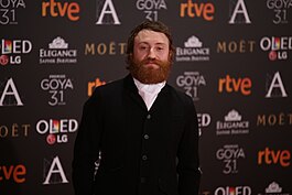 Manuel Burque at Premios Goya 2017.jpg