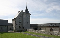 Marloie, 15th-century fortified farm