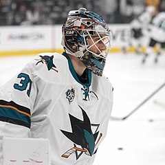 Martin Jones (joueur de hockey sur glace)