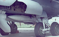 MiG-31 gear and R-33.jpg