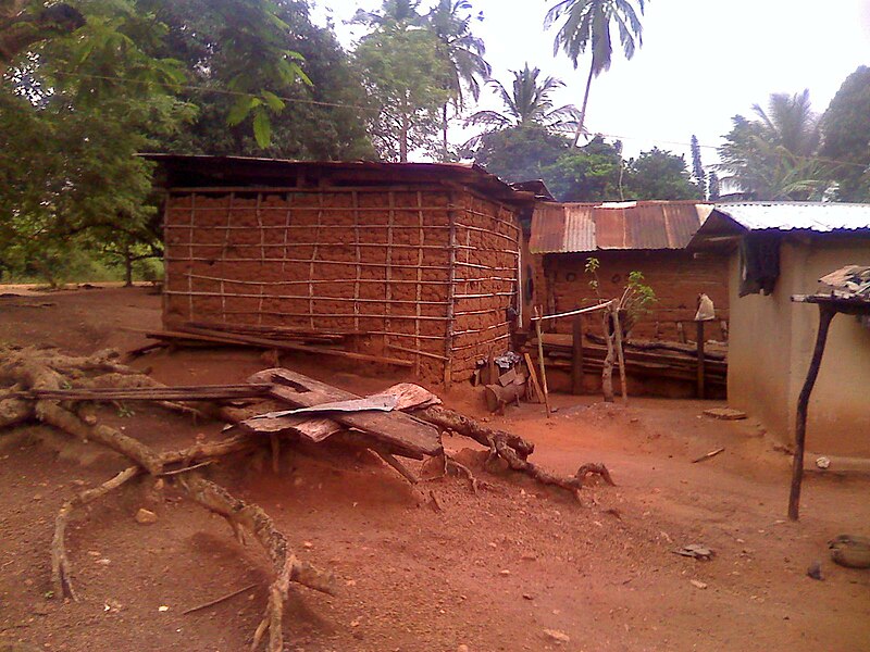 File:Mud House.jpg