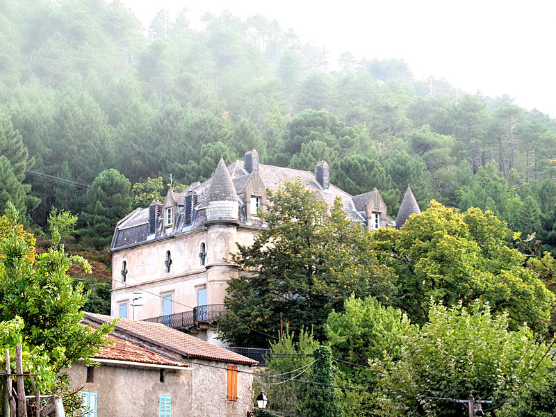 File:Muracciole château Renaissance.jpg