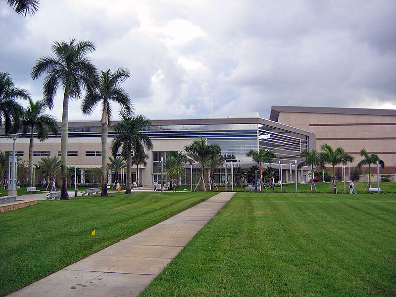 File:NSU Student and Media Arts Center.jpg