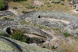 Necropolis de La Coba 02 by-dpc.jpg