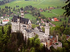 Neuschwanstein castle.jpg