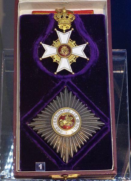 File:Order of Berthold I commander 1st class badge star (Baden 1880) - Tallinn Museum of Orders.jpg