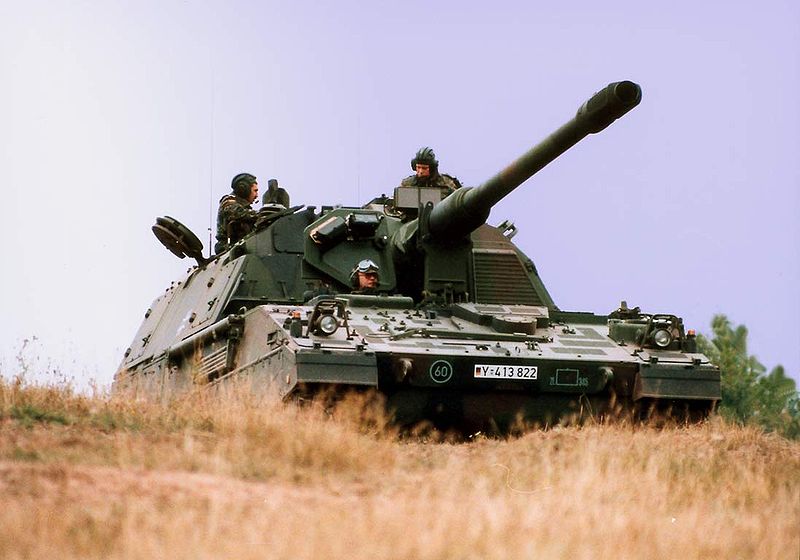 File:Panzerhaubitze 2000.jpg