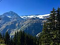 Het gletsjerplateau van de Glaciers de la Vanoise van in het dal gezien.