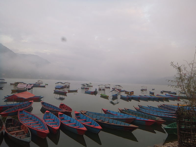 File:Phewa Lake Pokhara 0287 29.JPG
