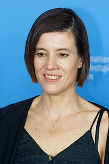 Pia Hierzegger фото қоңырауы Wilde Maus Berlinale 2017.jpg