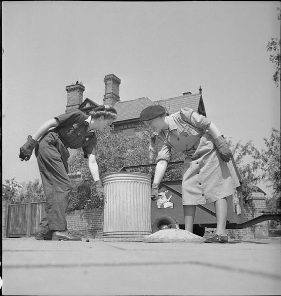 File:Pig Food- Women's Voluntary Service Collects Salvaged Kitchen Waste, East Barnet, Hertfordshire, England, 1943 D14247.jpg