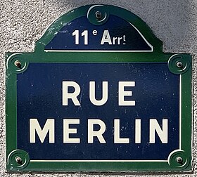 Voir la plaque.