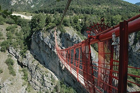 Pont suspendu niouc