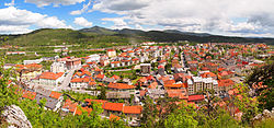 Mai 2014 vue de Postojna depuis une colline voisine