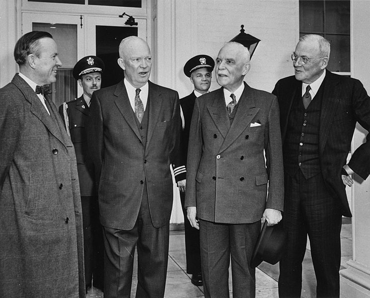 File:Prime Minister Louis St. Laurent with President Eisenhower 1953.jpg