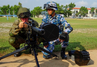 <span class="mw-page-title-main">QLZ-04</span> Grenade launcher