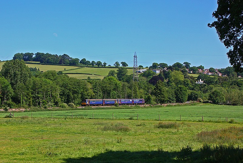 File:Railway at Pynes Bridge - geograph.org.uk - 3865156.jpg