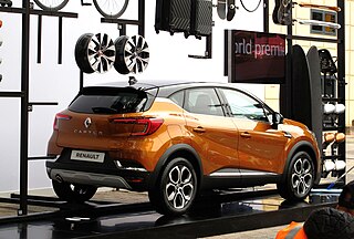 File:2017 Renault Captur 900cc.jpg - Wikipedia