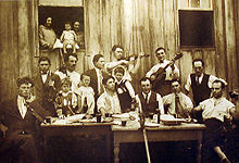 Benvenutti family reunion, 1928. Reuniao-de-familia---1928.jpg