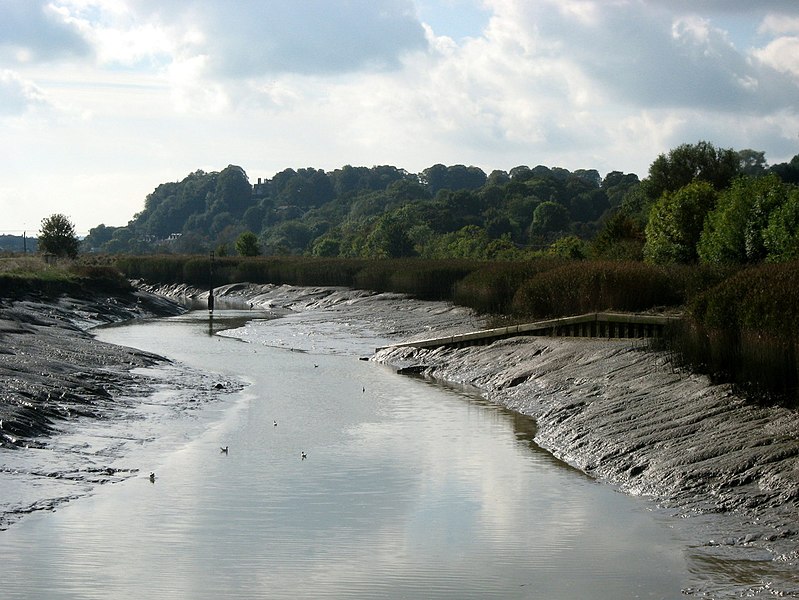 File:River Rother, Playden, East Sussex, UK - panoramio (1).jpg