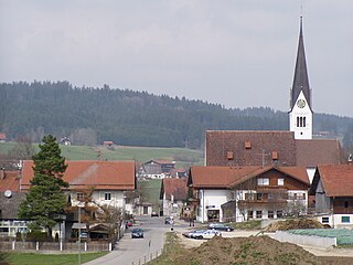 Ruderatshofen - Haldenweg - Ruderatshofen Ortsmitte v S.JPG