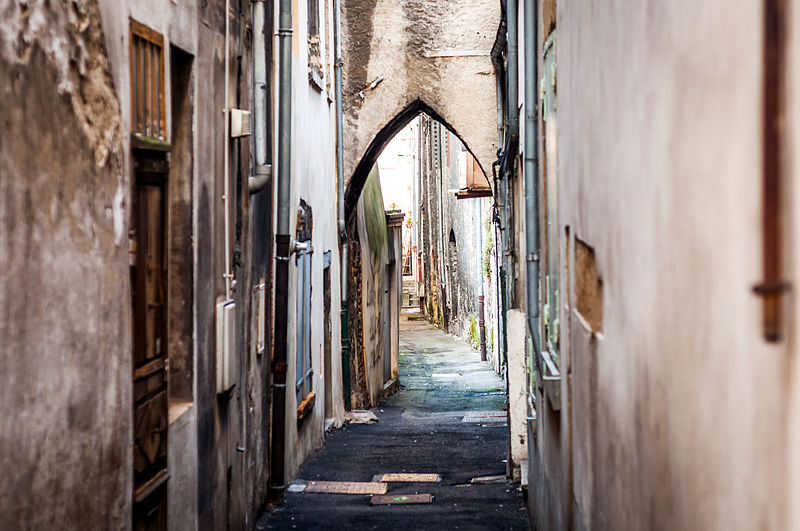 File:Rue Sauge.jpg Фотографии Вьена - достопримечательности Вьена в картинках, что посмотреть во Вьене, виды Вьена