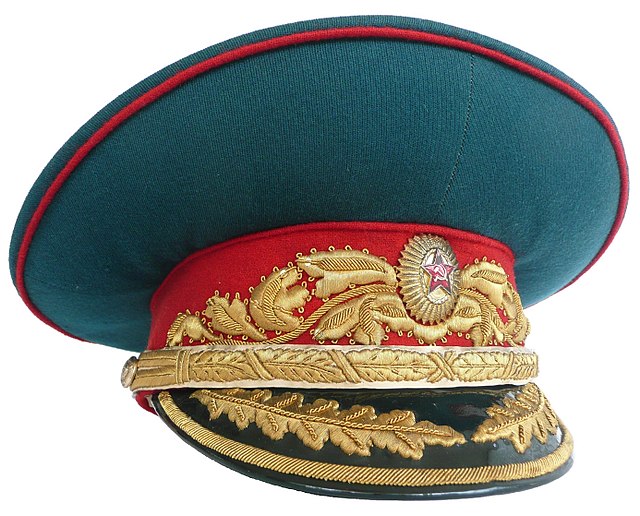 Peaked cap 1945–91