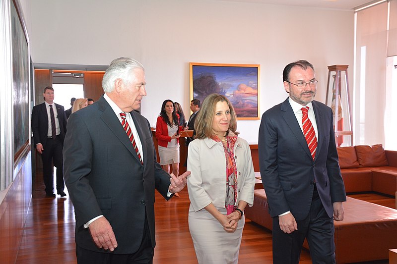 File:Secretary Tillerson Chats With Canadian Foreign Minister Freeland and Mexican Foreign Minister Caso (40011127752).jpg