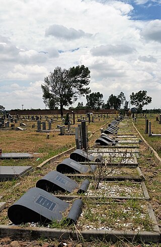 <span class="mw-page-title-main">Sharpeville massacre</span> 1960 South African Police killing of protestors