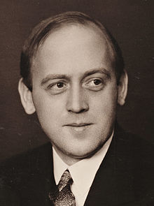 Sigmund Skard, 1934 (cropped).jpg