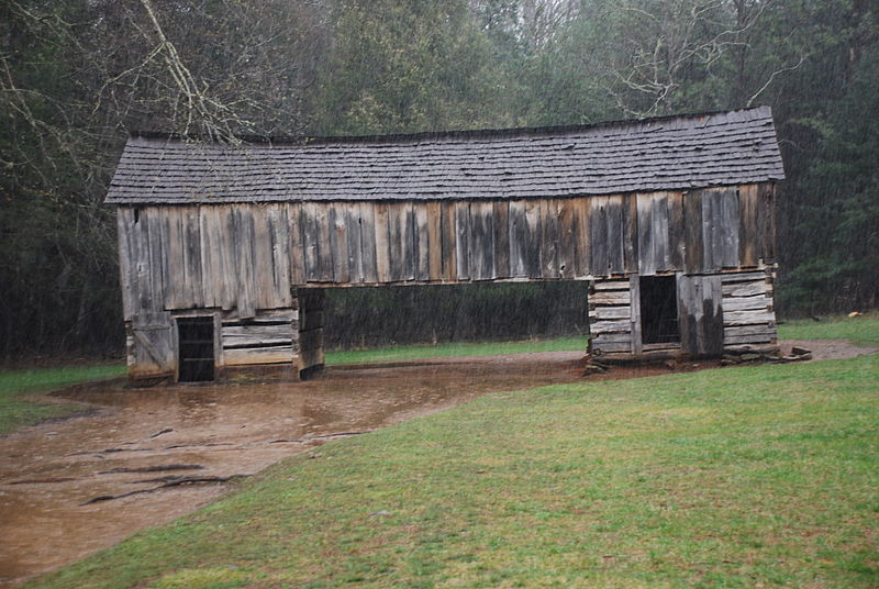 File:Smoky Mountains - Cable Mill barn.jpg