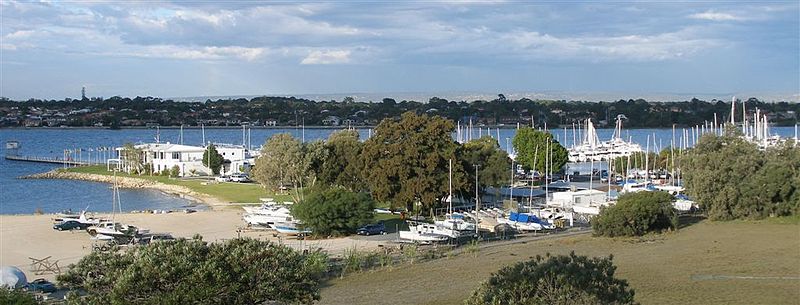 File:South of Perth Yacht Club, April 2006.JPG