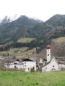 St. Martin in Passeier with the parish church