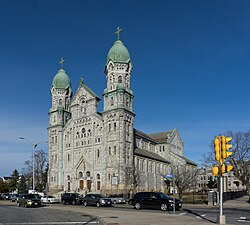 St. Anne's Kirche und Pfarrkomplex Fall River massachusetts.jpg