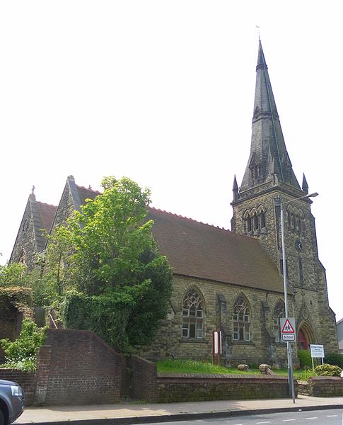 File:St Peter's Church, Bayhall Road, Tunbridge Wells.JPG