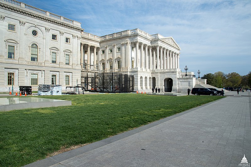 File:Stone Preservation - Senate Extension (34460890184).jpg