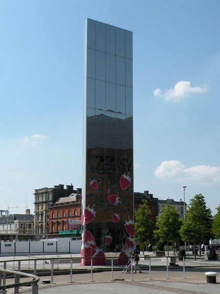 File:Strawberry Tower^ - geograph.org.uk - 1377609.jpg