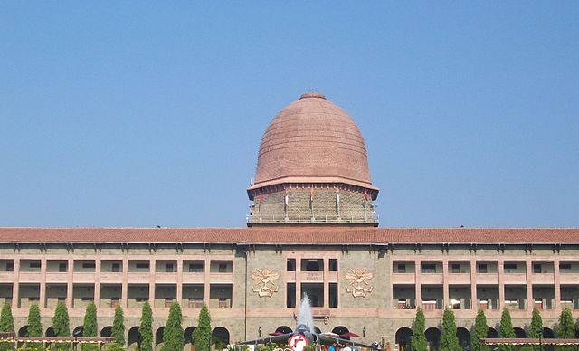 The front view of the Sudan Block of the National Defence Academy.